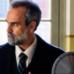 Ο Βεργάδης καταθέτει στη δίκη του Παύλου και προκαλεί οργή στα νέα επεισόδια της σειράς Άγιος Έρωτας.