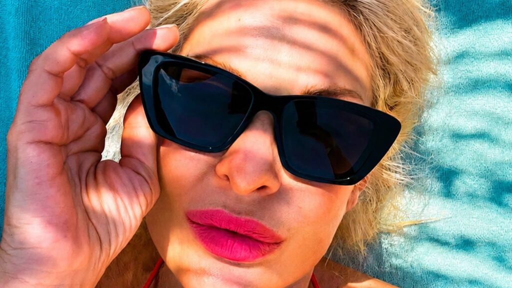 eleni menegaki makis pantzopoulos sounio instagram1