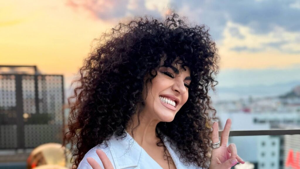 maria solomou mpikini paralia iounios