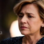 Ο Οδυσσέας προλαβαίνει την Αρετή στο αεροδρόμιο μετά την ειδοποίηση της Μαρίκας στη σειρά Μια νύχτα μόνο.