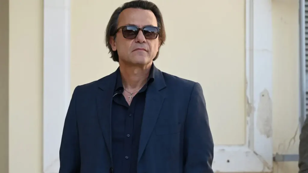 Να Μ' Αγαπάς spoiler: Η Σοφία βάζει «φωτιά» στον Άγγελο — «Θέλω κι άλλα» 2 Να Μ' Αγαπάς Άγγελος