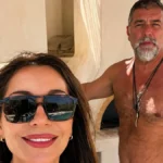 Δέσποινα Βανδή στην Πάρο τον Δεκαπενταύγουστο με την οικογένειά της