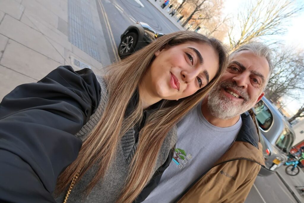Ποια είναι η Ελένη Νικολάου