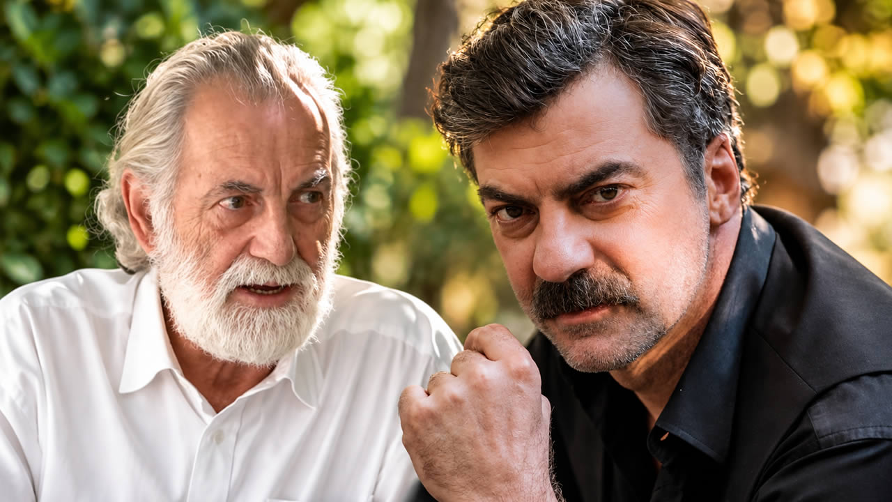 Ο Στάθης Μαντζώρος και ο Μιχάλης Αεράκης, ο οποίος μετέφερε νεότερα για την πορεία της υγείας του συναδέλφου του.