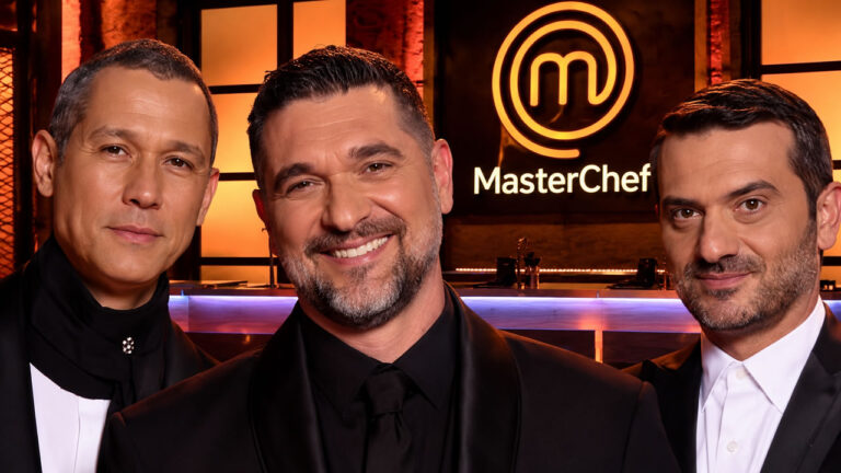 Οι τρεις κριτές του MasterChef, Λεωνίδας Κουτσόπουλος, Πάνος Ιωαννίδης και Σωτήρης Κοντιζάς, στον διαγωνισμό μαγειρικής του Star.