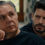 Η Βάσια Παναγοπούλου ως Κορίνα και η Έλενα Πιερίδου ως Ολυμπία στη δραματική σειρά Μπλε Ώρες του ΣΚΑΪ.